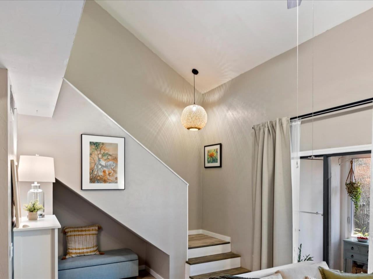 Artist'S Tower Townhome Just Renovated W Loft Гейнсвилл Экстерьер фото